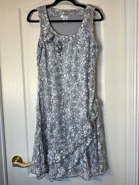 Alison Sheri Romantic Floral Mesh Dress – Wedding Guest Occasion Dress M